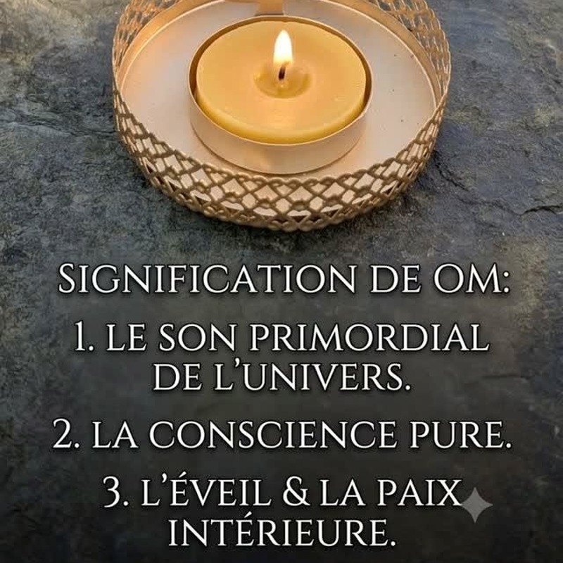 Pendule Conique Om en Laiton cuivrée